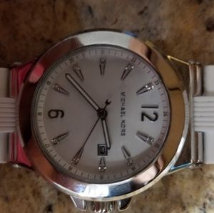 BNWT Woman's Michael Kors Watch